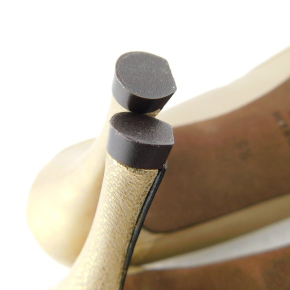 Unworn DONALD PLINER Beige Shimmer Gold Pumps 6.5 - Picture 10 of 10